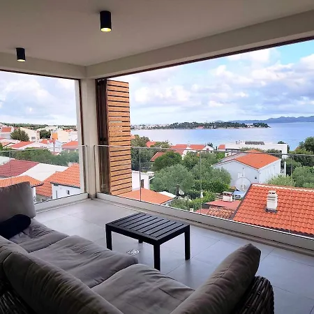 Apartament Sea View Penthouse With Rooftop Jacuzzi, *